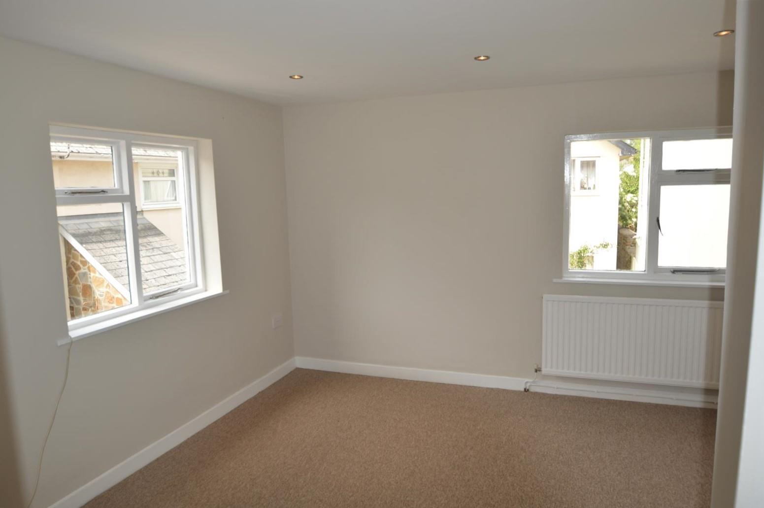 73 High Street, Cowbridge, Vale Of Glamorgan, CF71 7AF